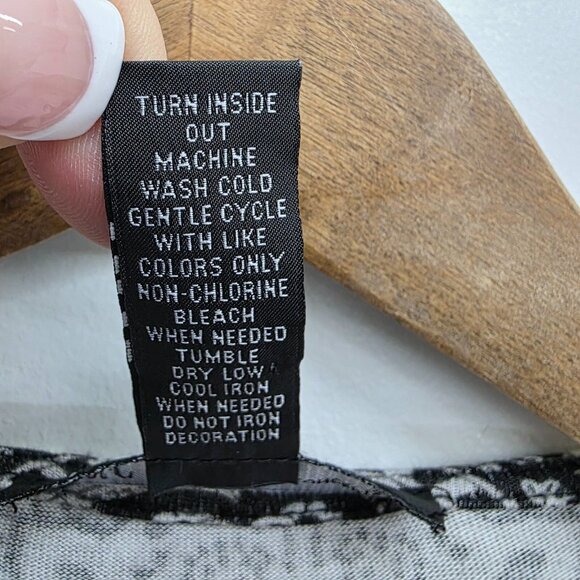 INC International Concepts Black White Paisley Cutout Keyhole 3/4 Sleeve Blouse - Picture 11 of 13